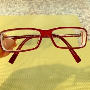 Gucci eye glass with case